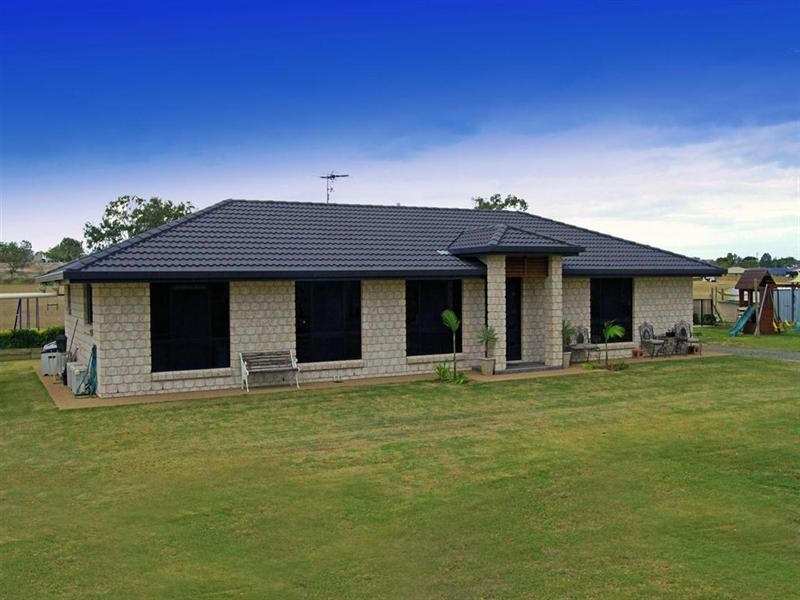 99 Washpool Road, Gracemere QLD 4702