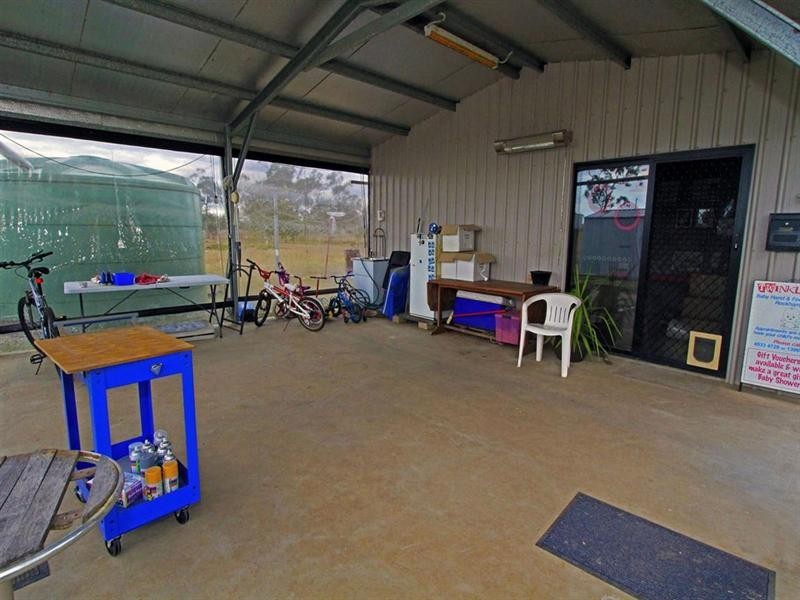 99 Washpool Road, Gracemere QLD 4702