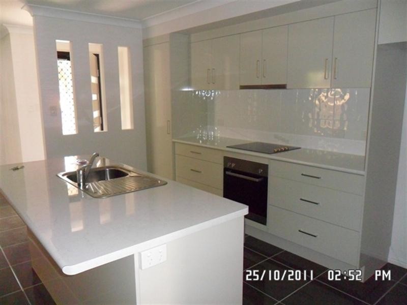 4/23 Macaree Street, Berserker QLD 4701