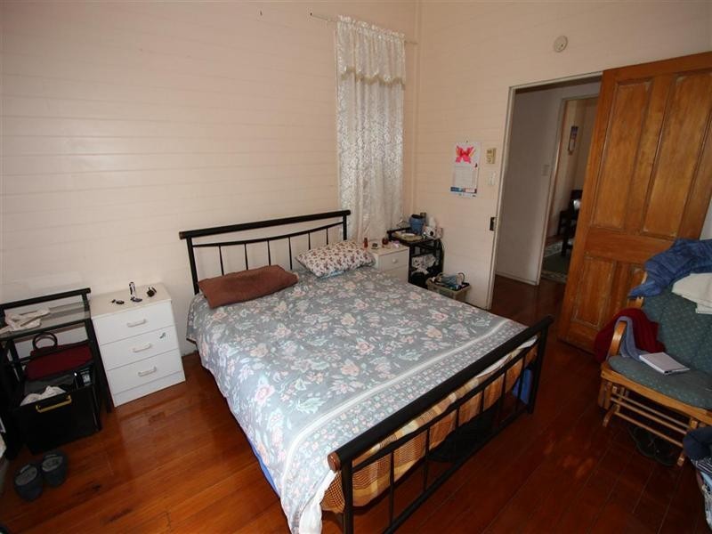 106 Glenmore Road, Park Avenue QLD 4701