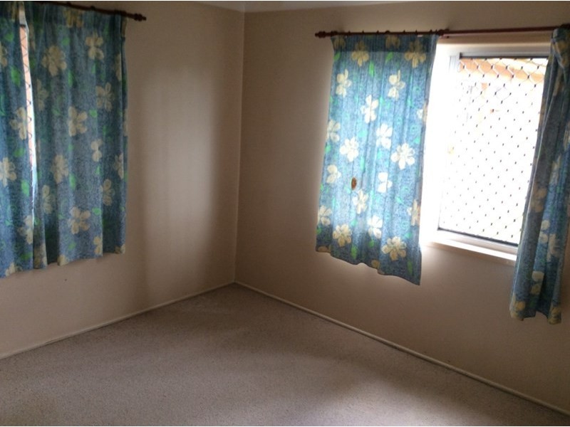 2/118 Sheehy Street, Park Avenue QLD 4701