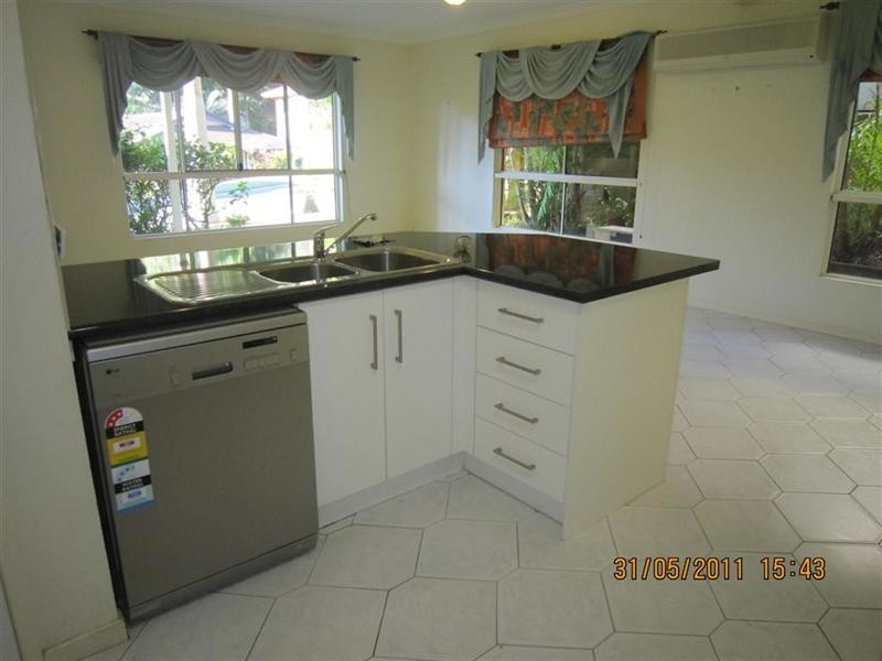 6 Archer View Terrace, Frenchville QLD 4701