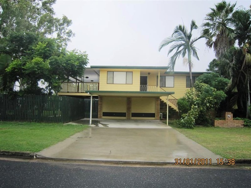77 Rice Street, Park Avenue QLD 4701