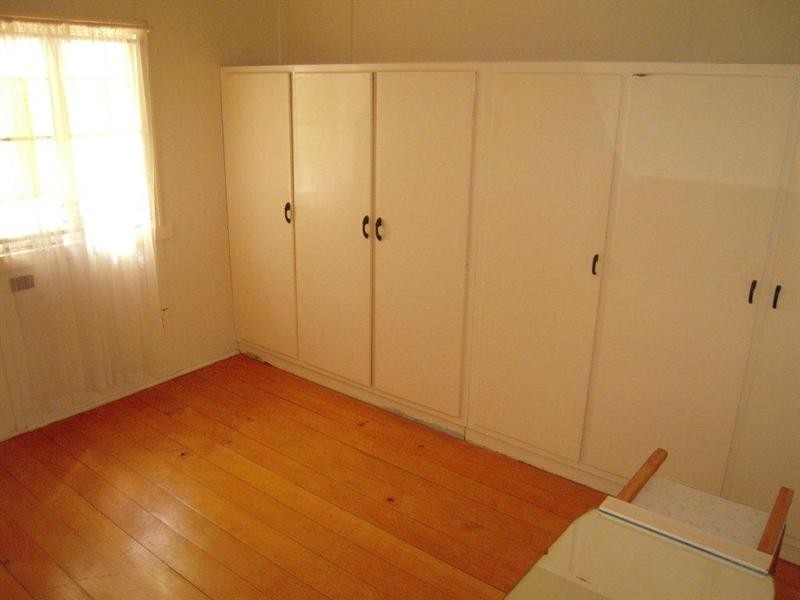 68 Charles Street, Berserker QLD 4701