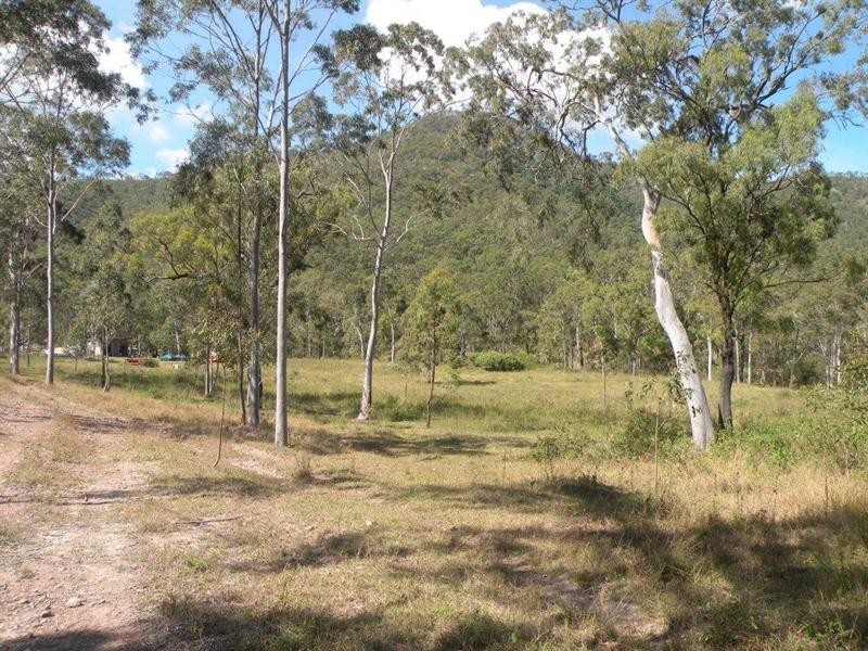 123 Arnold Road, Nerimbera QLD 4701