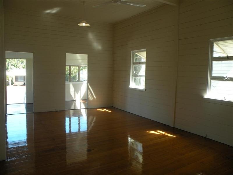 415 Campbell Street, Depot Hill QLD 4700