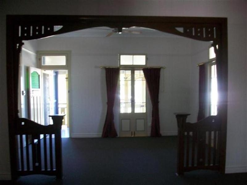 1/21 Bertram Street, Park Avenue QLD 4701