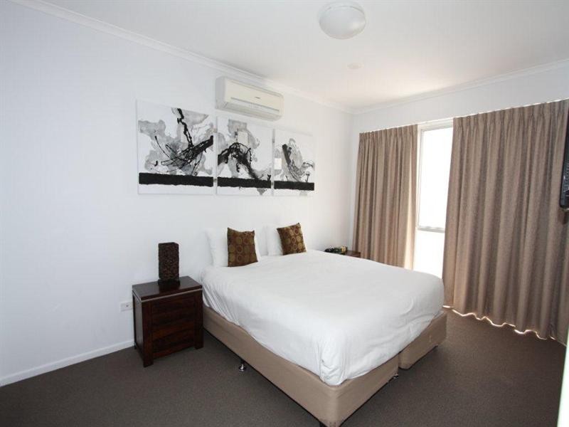 Unit 1203 The Edge Apartments, 102 Victoria Parade, Rockhampton City QLD 4700
