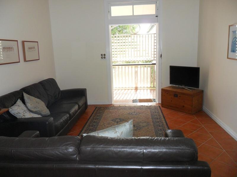 2 King Street, The Range QLD 4700