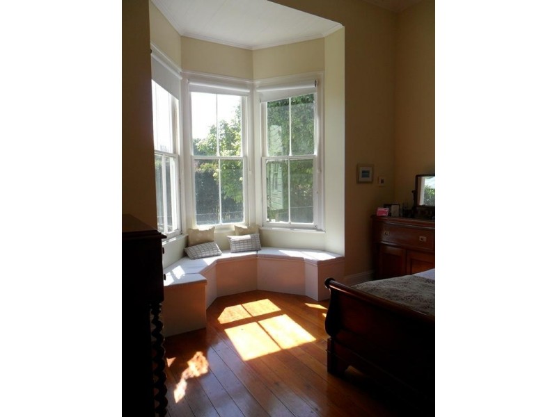 2 King Street, The Range QLD 4700