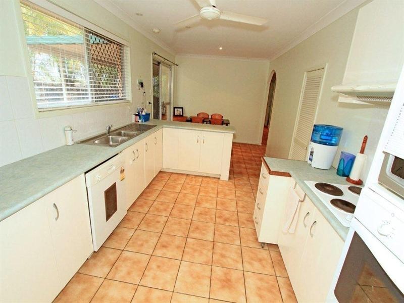 264 Farm Street, Kawana QLD 4701
