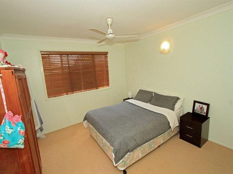 264 Farm Street, Kawana QLD 4701