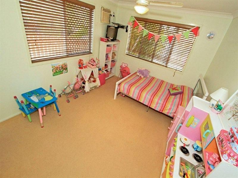 264 Farm Street, Kawana QLD 4701