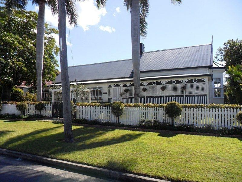 2 King Street, The Range QLD 4700