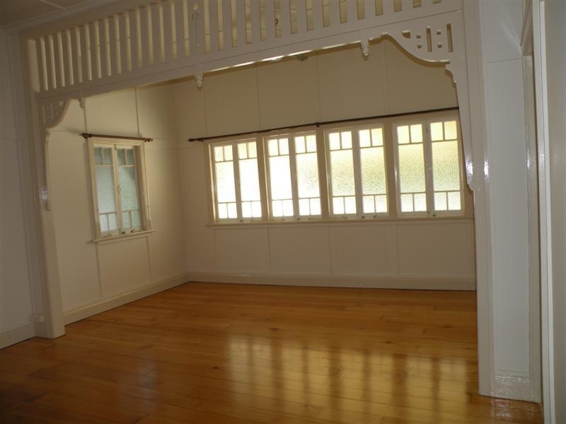 75 Armstrong Street, Berserker QLD 4701