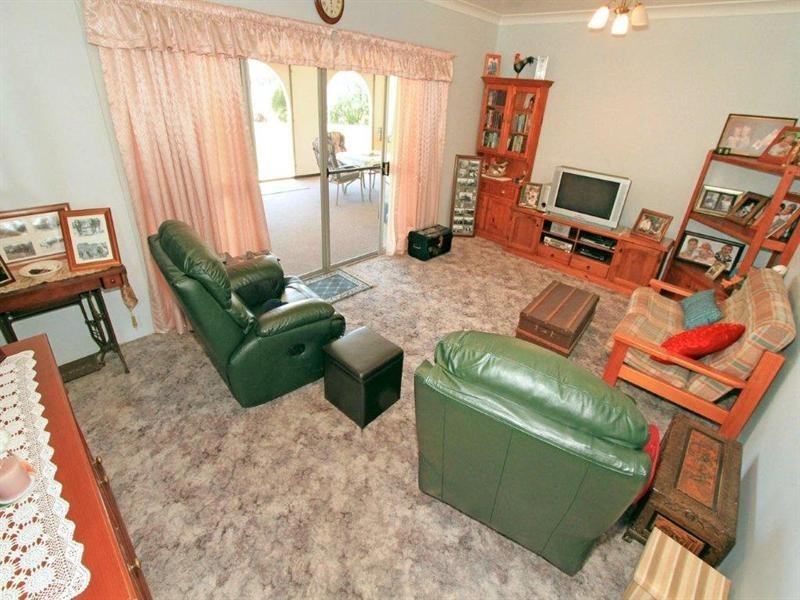 226 Six Mile Road, Pink Lily QLD 4702