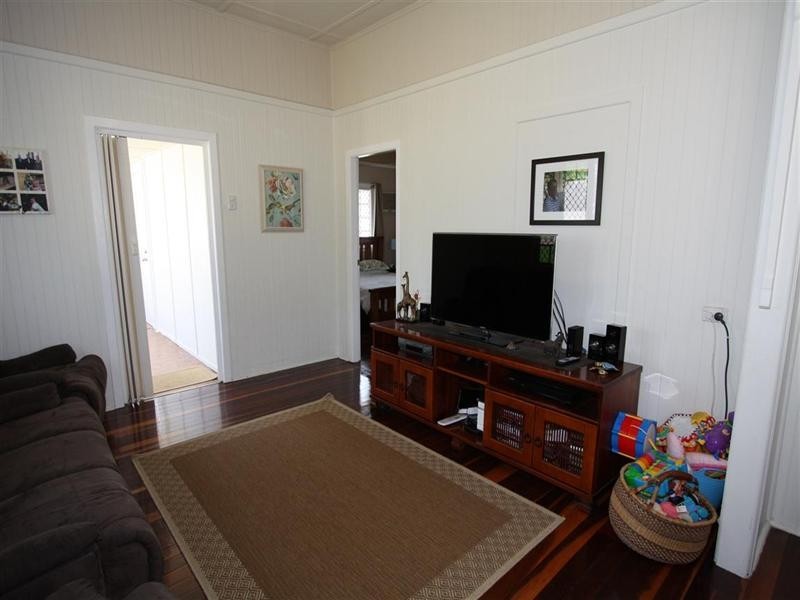 38 Princess Street, Berserker QLD 4701