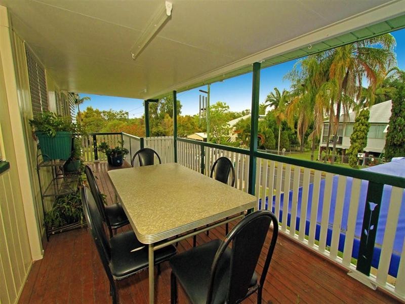 16 Private Street, Allenstown QLD 4700