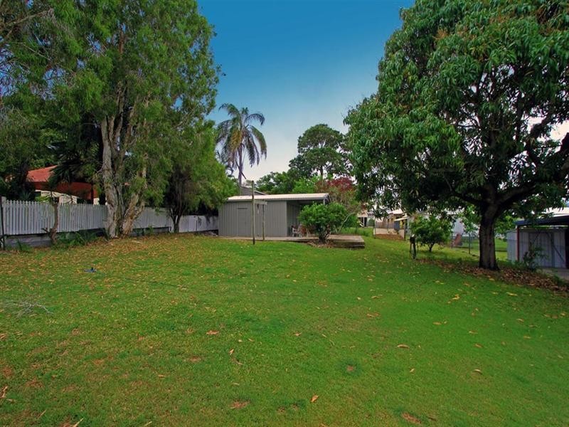16 Private Street, Allenstown QLD 4700