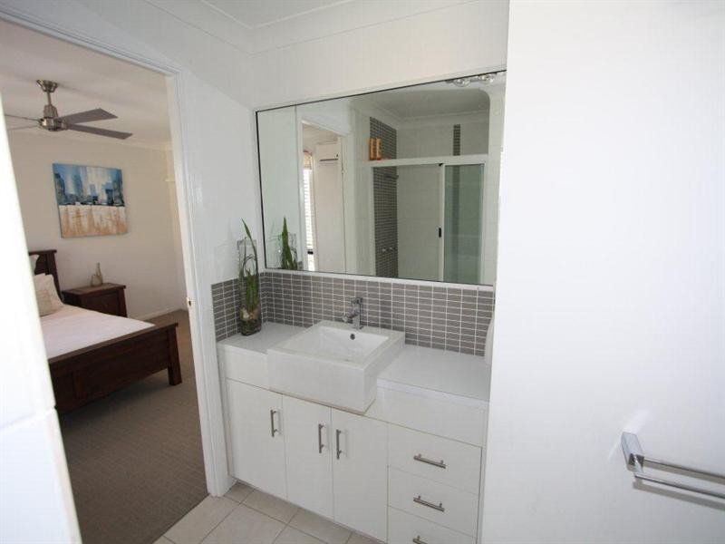 52 Forbes Avenue, Frenchville QLD 4701