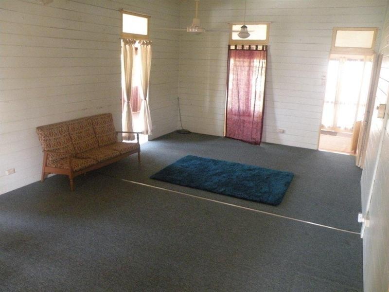 4 Arrow Street, Wandal QLD 4700