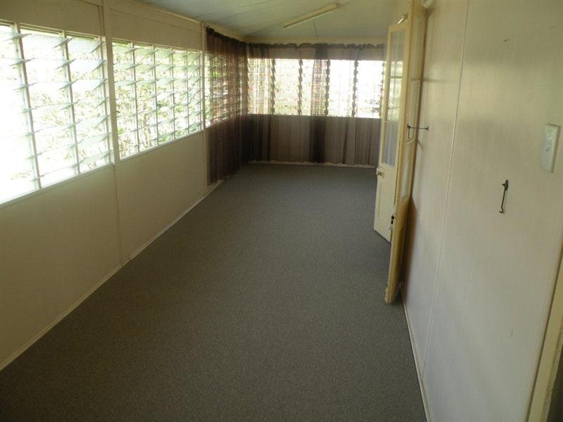 4 Arrow Street, Wandal QLD 4700