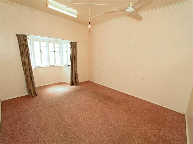 48 Glencoe Street, The Range QLD 4700