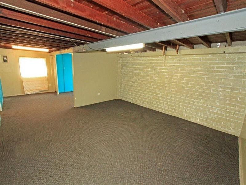 21 Harriette Street, Park Avenue QLD 4701