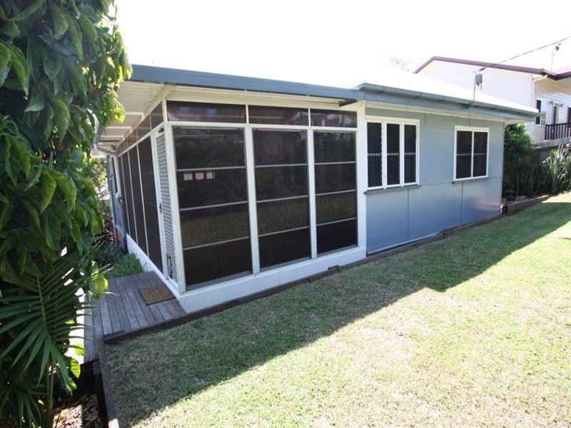 76 Wentworth Terrace, The Range QLD 4700