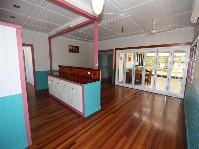 76 Wentworth Terrace, The Range QLD 4700