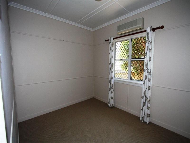 76 Wentworth Terrace, The Range QLD 4700