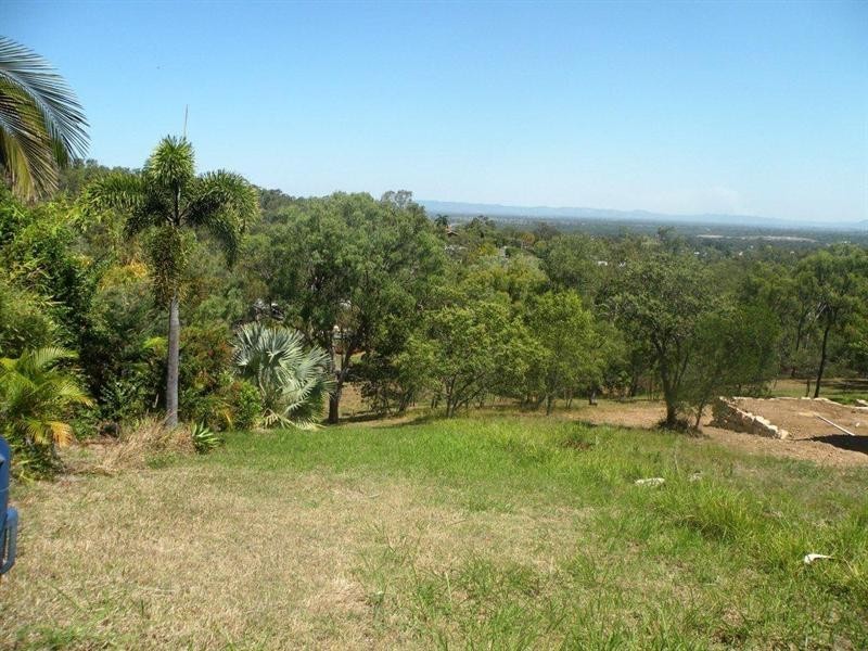 318 Thirkettle Avenue, Frenchville QLD 4701