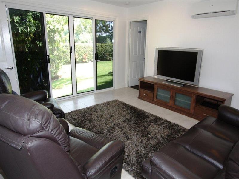 48 Wentworth Terrace, The Range QLD 4700