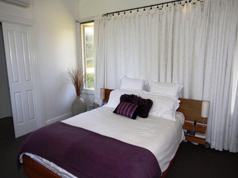 48 Wentworth Terrace, The Range QLD 4700