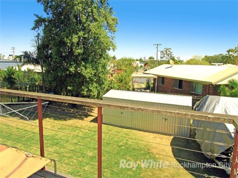 23 Scott Street, Kawana QLD 4701