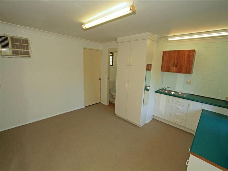 17 Gowdie Avenue, Frenchville QLD 4701