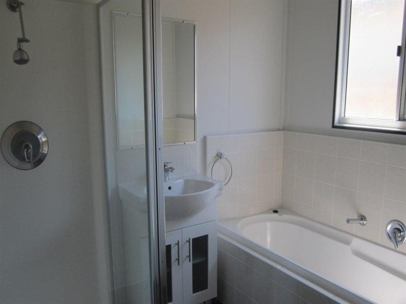 1 Mitchell Court, Gracemere QLD 4702