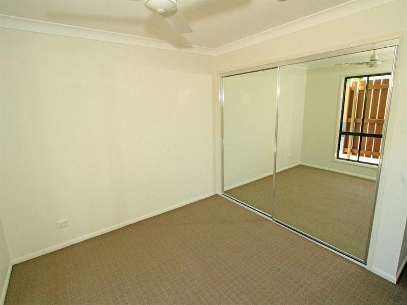 Unit 9 Cnr Wakefield Street and Upper Dawson Road, Allenstown QLD 4700