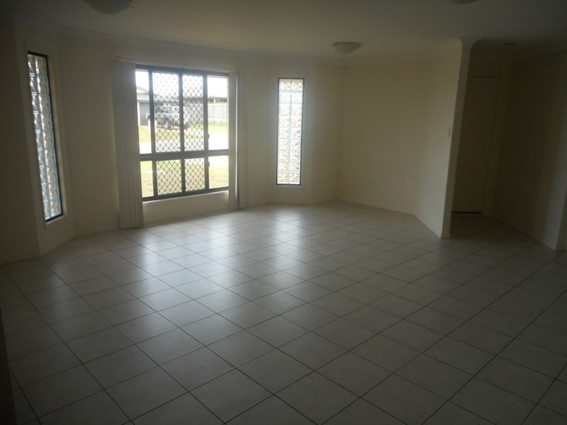 15 Emery Street, Gracemere QLD 4702