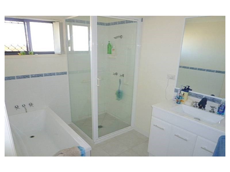 15 Emery Street, Gracemere QLD 4702
