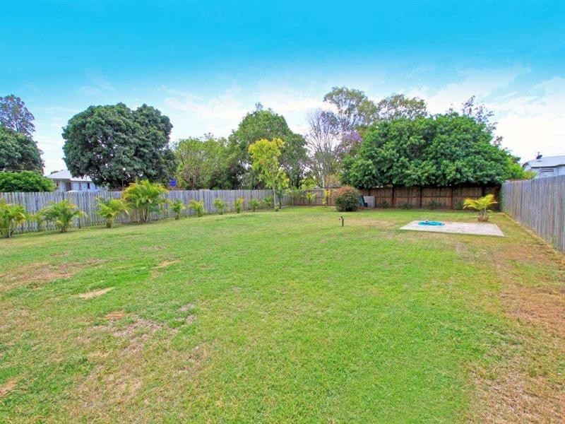 8 Thornton Street, Park Avenue QLD 4701