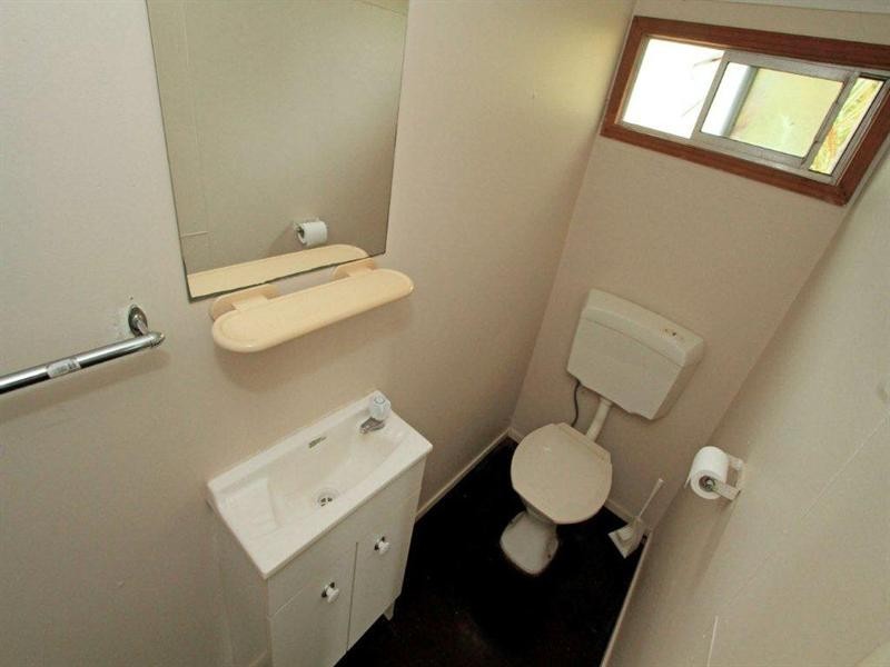 400 Quay Street, Depot Hill QLD 4700