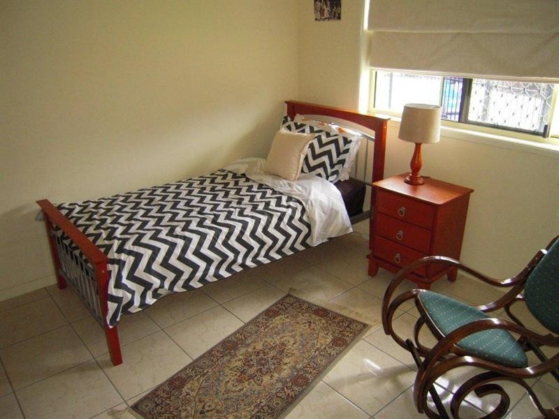 2 Jolinda Way, Rockyview QLD 4701