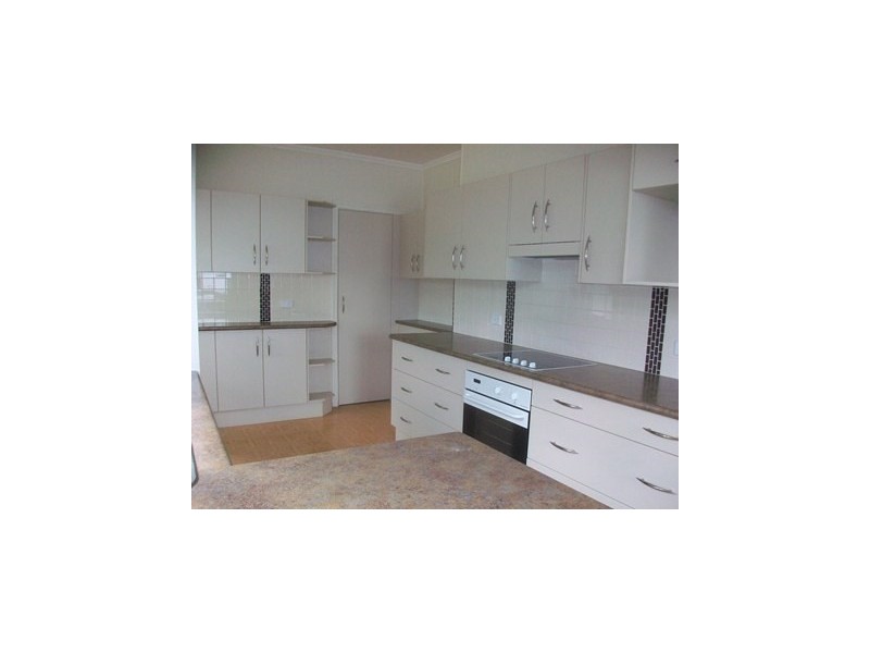 12 Bowen Street, The Range QLD 4700