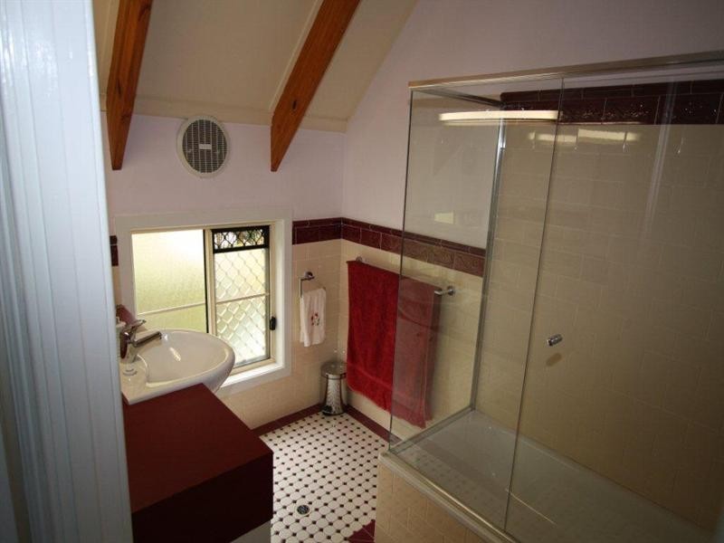 28 Forbes Avenue, Frenchville QLD 4701