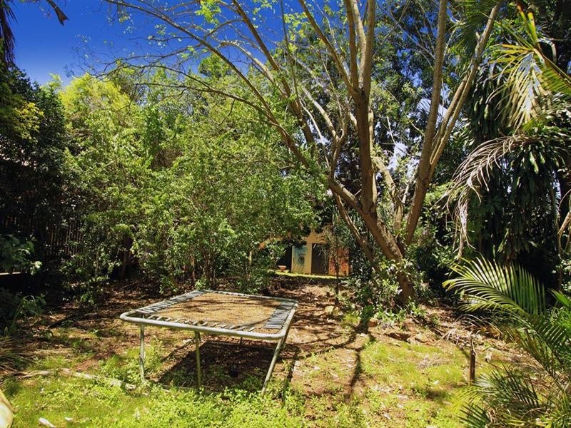 100 Park Street, Park Avenue QLD 4701