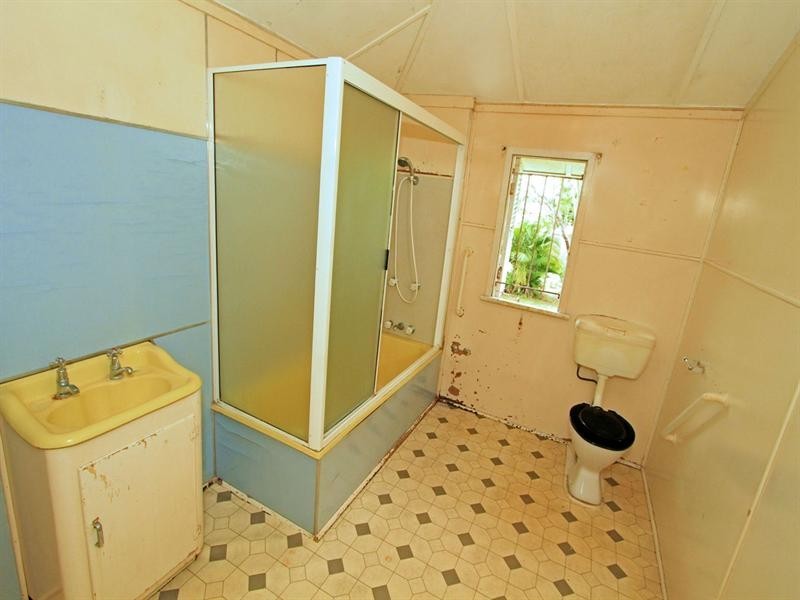 46 Burnett Street, Berserker QLD 4701