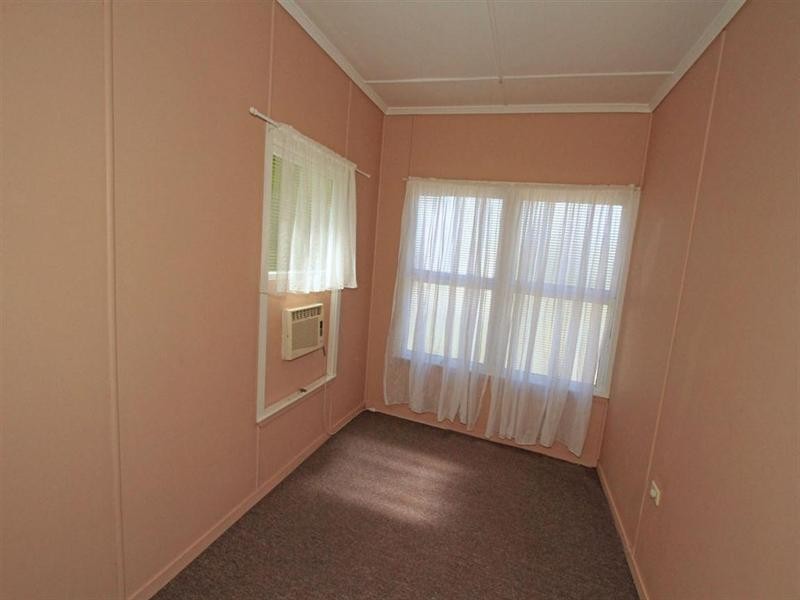 19 Elphinstone Street, Berserker QLD 4701