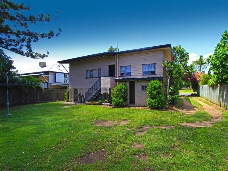 19 Elphinstone Street, Berserker QLD 4701