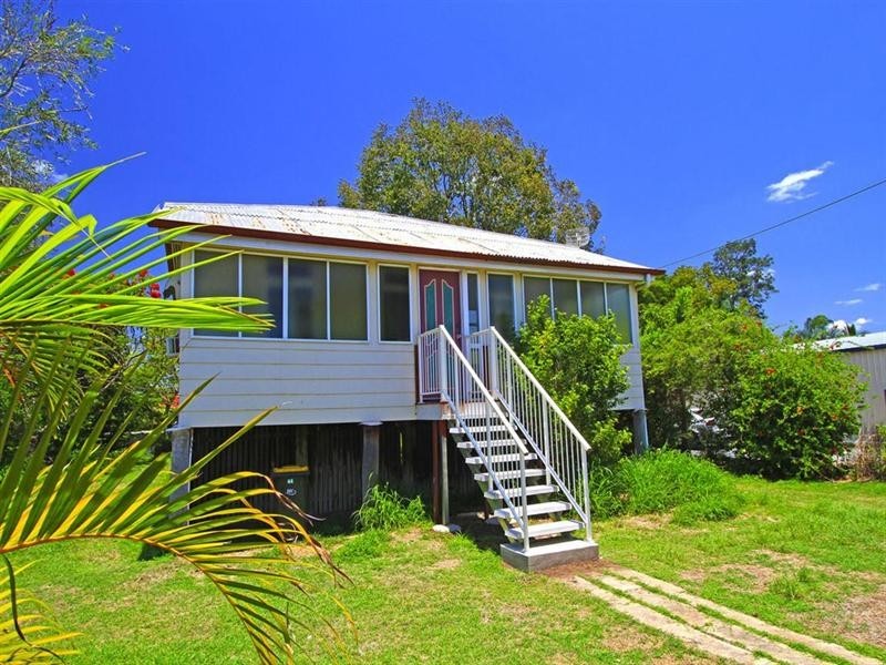 44 Burnett Street, Berserker QLD 4701